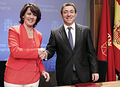 La Presidenta Yolanda Barcina y el vicepresidente Roberto Jiménez.