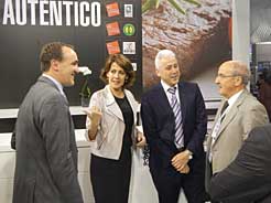 La Presidenta Barcina en Alimentaria 2014.