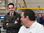 El consejero Alli y un empleado