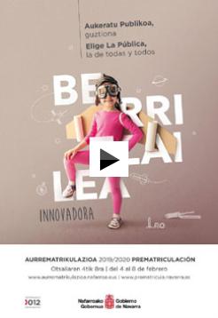Uno de los carteles de la campaña de prematriculación que comenzará el día 4. 