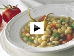 Imagen de un plato de pochas, uno de los productos de la gastronomía navarra que se quiere potenciar.