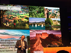 Ayerdi lehendakariordea Frankfurten, Nafarroa turismo-helmuga gisa aurkezten.  