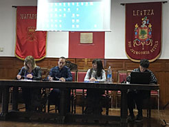 Ezkerretik eskuinera: Ana Ollo, Mikel Zabaleta, Maite Iturre eta Eneka Maiz. 