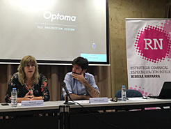 Ana Ollo eta Eneko Larrarte, Tuteran, jardunaldien hasieran. 