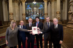 Ollo kontseilaria eta gainerako parte-hartzaileak. 