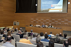 El vicepresidente Laparra y el director general, Patxi Tuñón, durante la jornada.