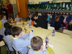 El consejero Iribas visita el colegio Dominicas de Pamplona.