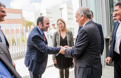 El vicepresidente Ayerdi inaugura el centro de investigación de la empresa navarra Davalor