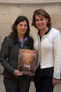 Presidenta Barcina con Mª Josefa Tarifa.