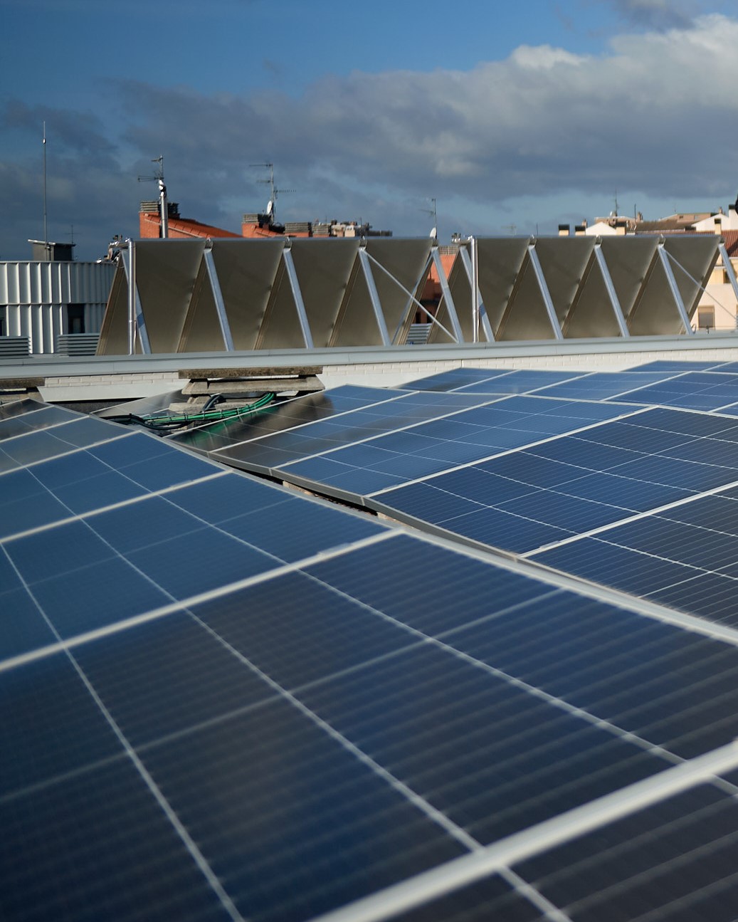¿Qué potencial solar tiene tu tejado si instalas placas solares?