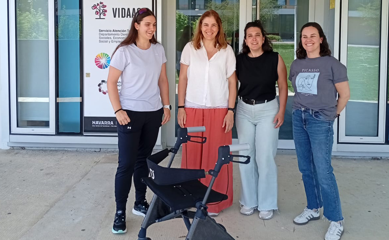 Profesionales de ASPACE conocen las tecnologías disponibles en el centro para su aplicación en la atención y promoción de la autonomía personal.