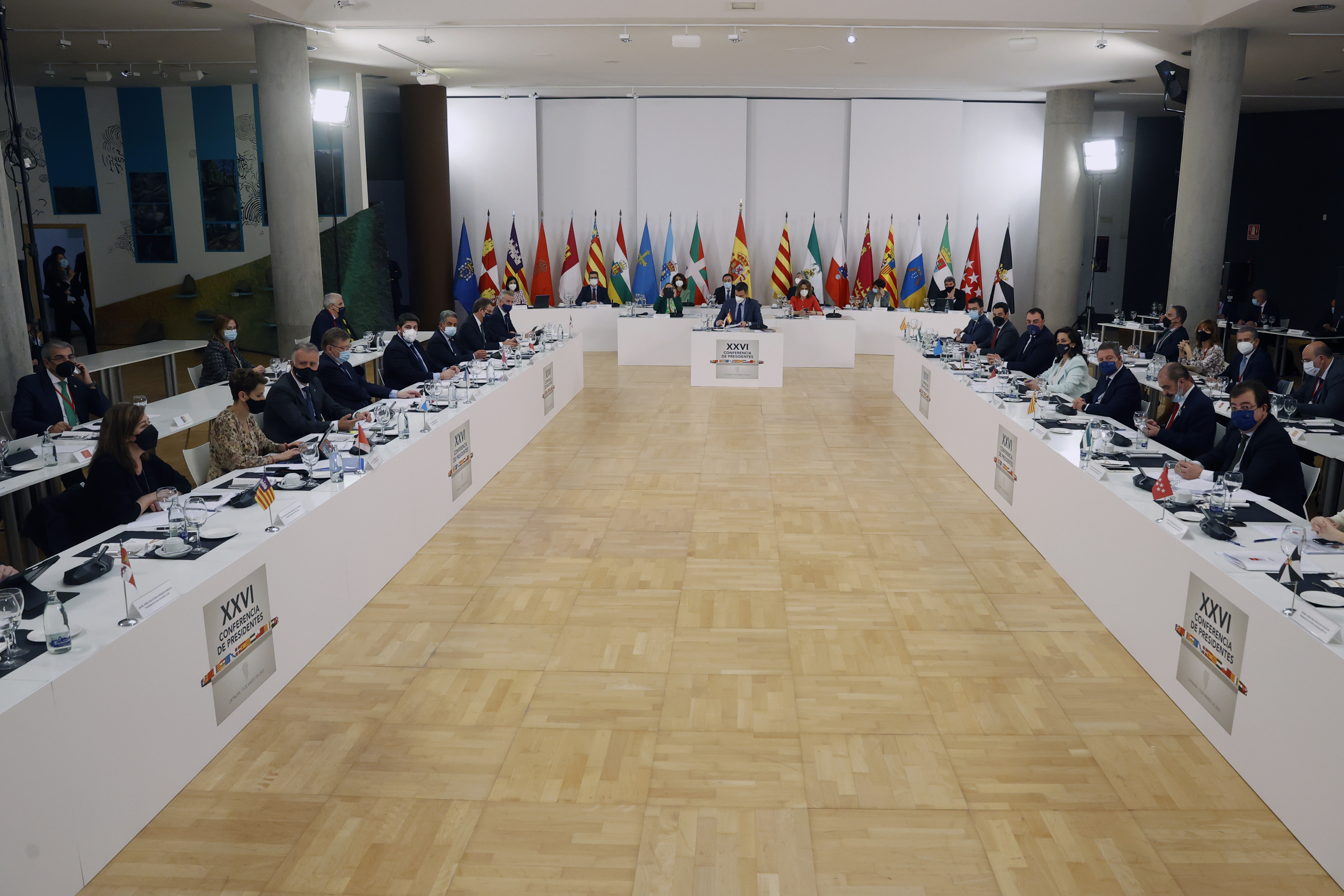 Imagen del comienzo de la reunión de la Conferencia de Presidentes