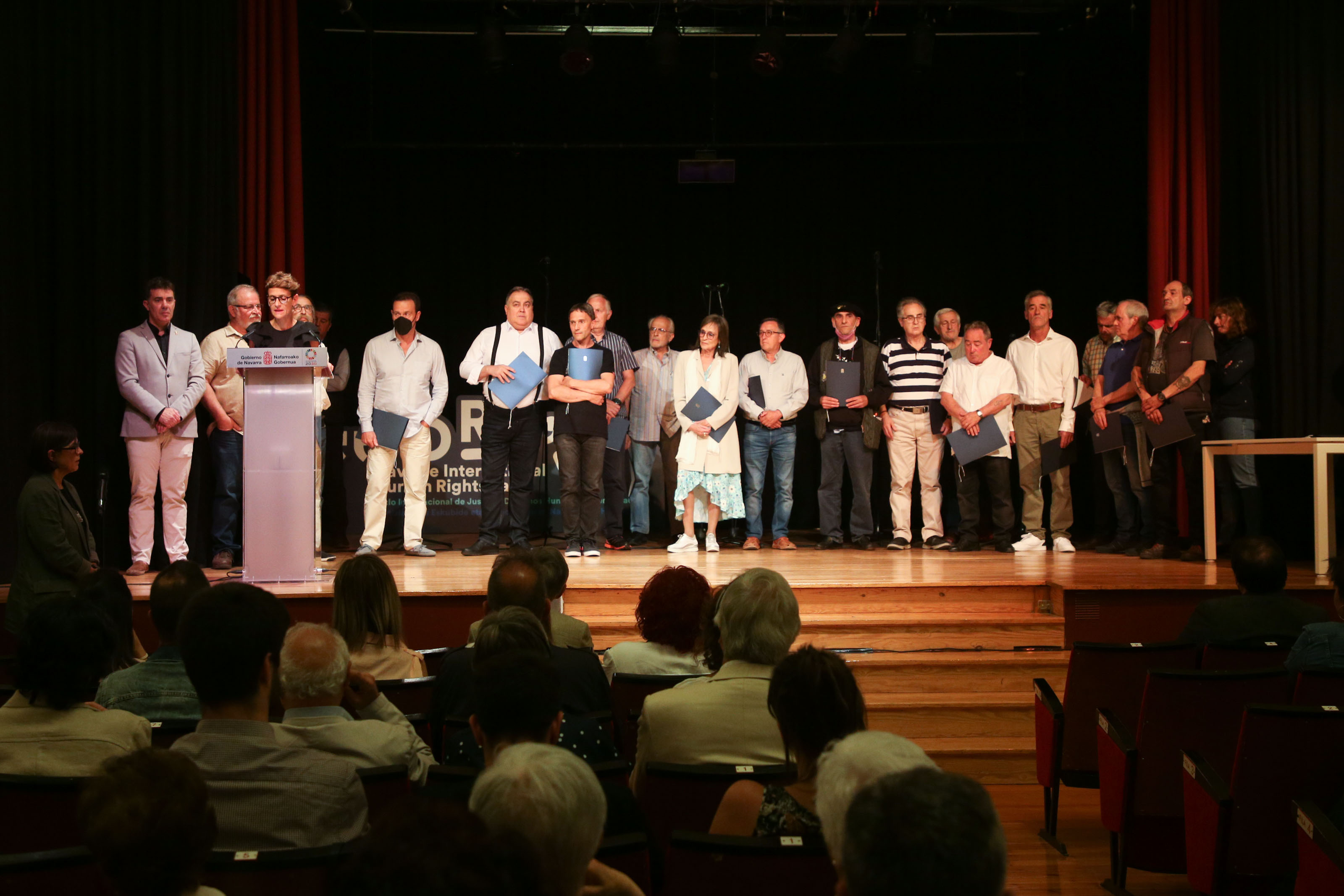 cto de reconocimiento a las personas que han sufrido abusos en el seno de la iglesia