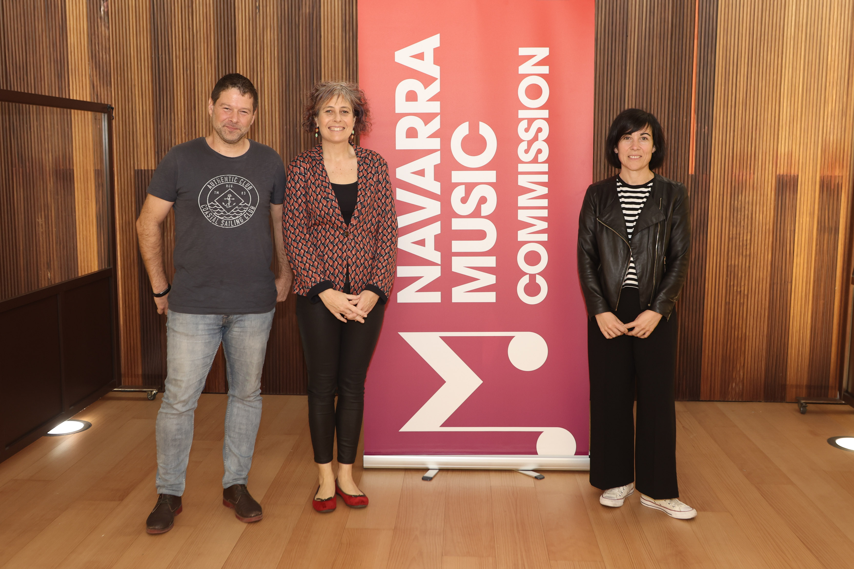 De izda a dcha: Fernando F. Garayoa, Rebeca Esnaola y Paula Noya. 