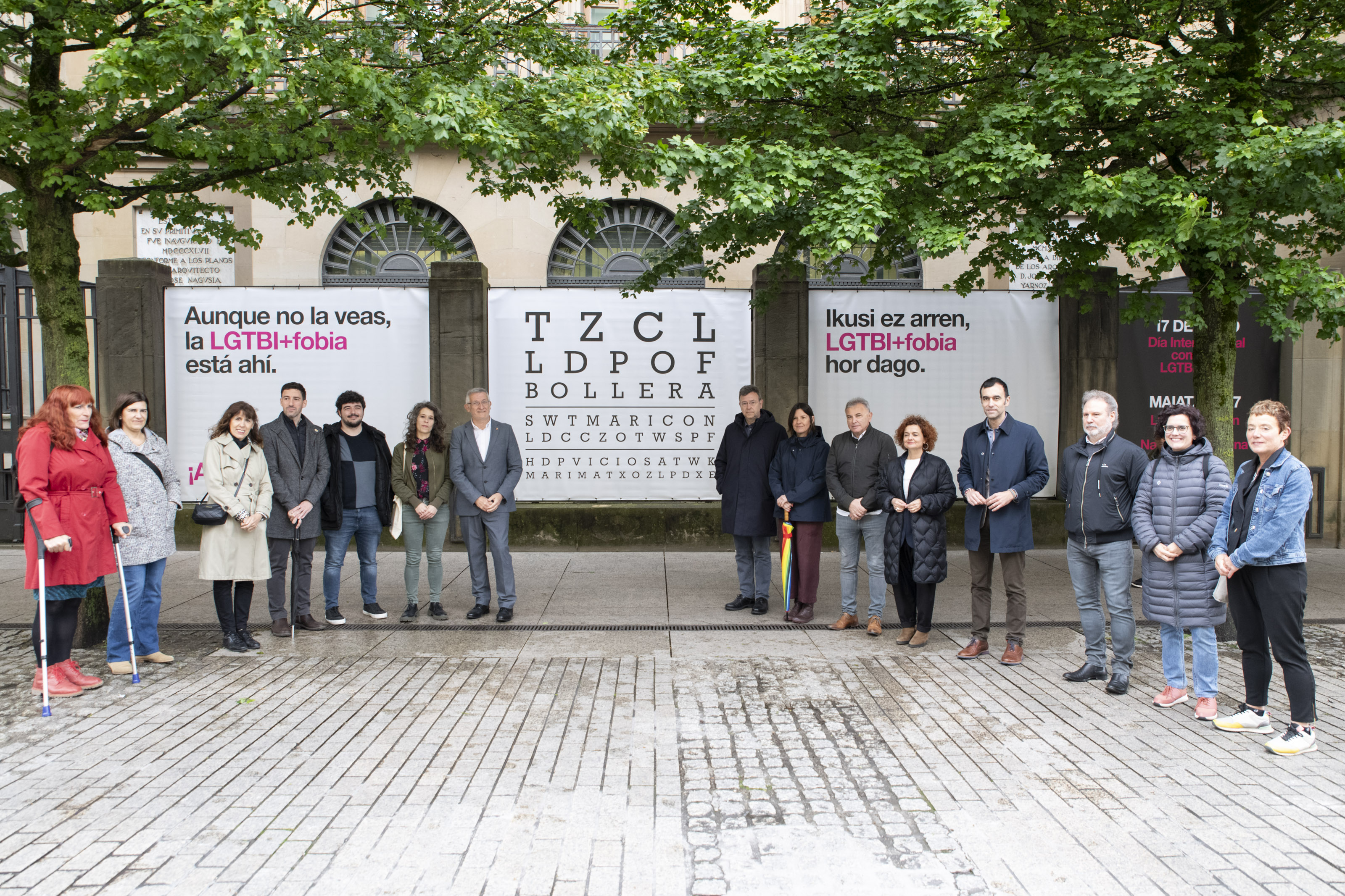 Imagen del artículo El Gobierno de Navarra anima a la ciudadanía a convertirse en agente de cambio ante los discursos y actitudes LGTBIfóbicos 

'Aunque no la veas, la LGTBI+fobia está ahí. ¡Actúa!', es el lema de la campaña lanzado por el Ejecutivo con motivo del 17M   	 		 		06/05/2024 		    		 			 			 				 						 							camera_alt