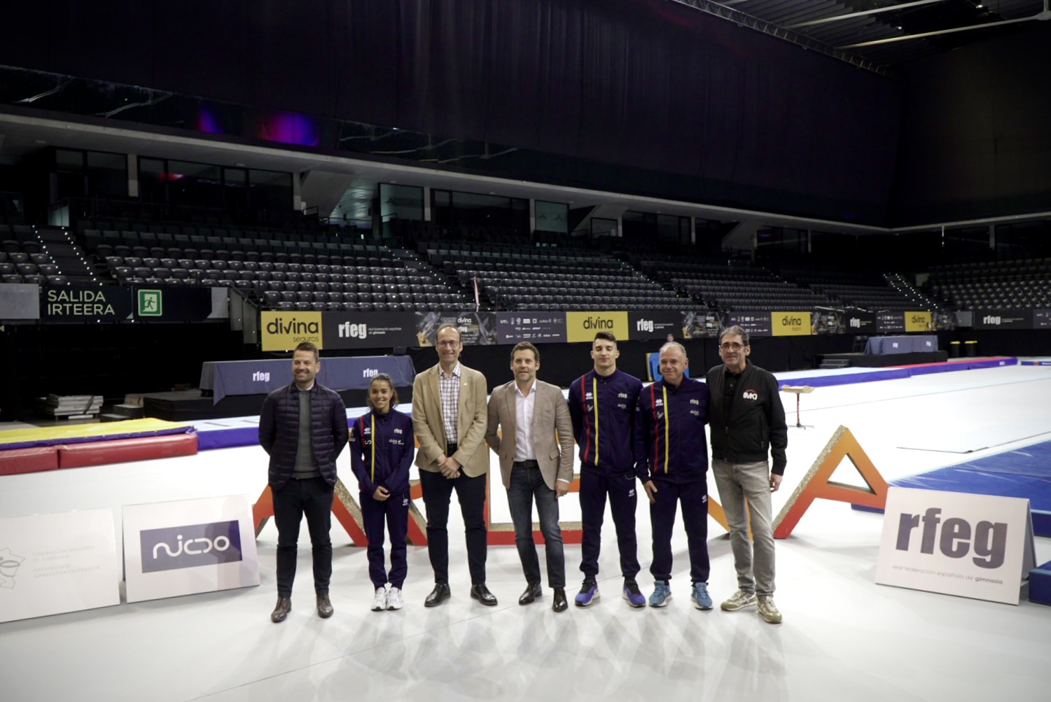 Imagen del artículo El Navarra Arena acoge el primer Campeonato Nacional de Trampolín y celebra hazaña Olímpica 

El Campeonato de España Individual y Clubes Divina Seguros y Nacional Base de trampolín se disputa entre el 8 y el 12 de mayo   	 		 		08/05/2024 		    		 			 			 				 						 							camera_alt