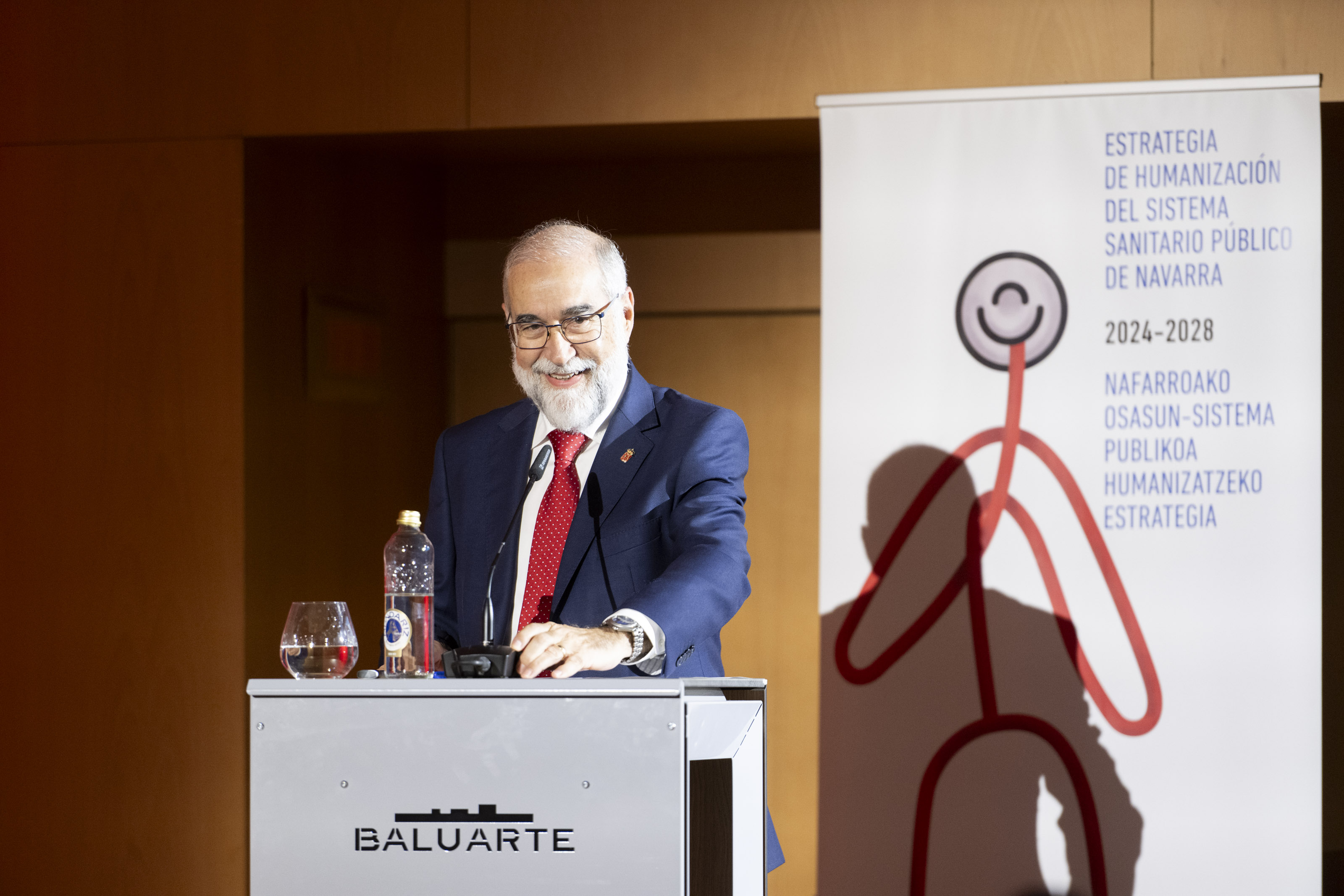 Imagen del artículo Salud reconoce las mejores prácticas en materia de Humanización desarrolladas por los profesionales del Servicio Navarro de Salud - Osasunbidea 

Profesionales del sistema sanitario público de Navarra han presentado 50 proyectos de los cuales 15 han recibido su diploma a las Buenas Prácticas por parte del consejero de Salud   	 		 		07/11/2024 		    		 			 			 				 						 							camera_alt  						 							 						 							description