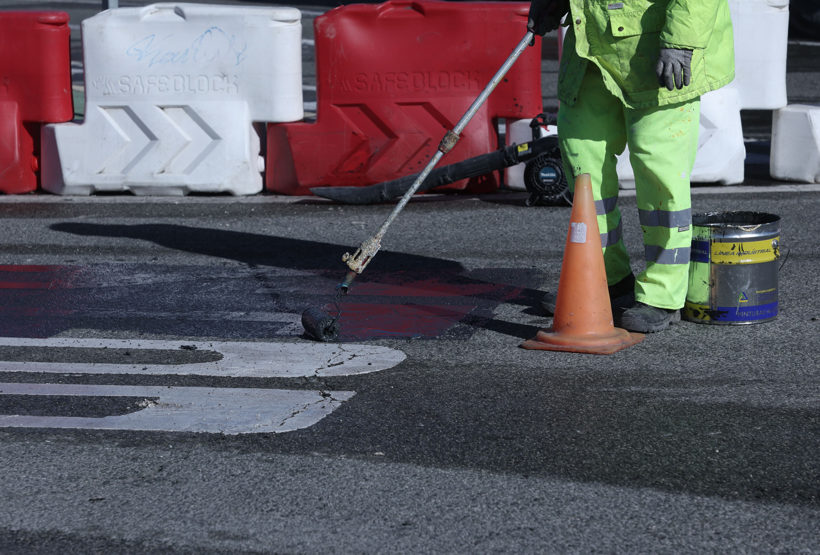 Imagen del artículo La AP-15 sufrirá cortes durante el mes de mayo en las inmediaciones de Tudela 

AUDENASA ha establecido itinerarios alternativos en diferentes direcciones que aseguren la circulación   	 		 		29/04/2025 		    		 			 			 				 						 							camera_alt