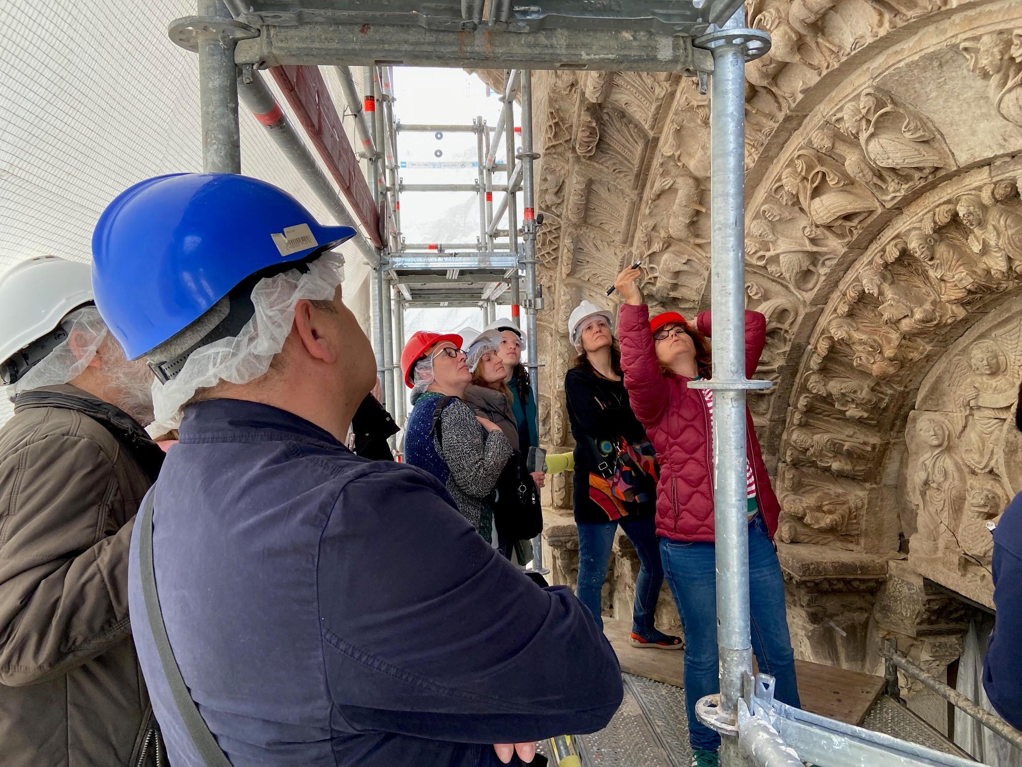 Imagen del artículo Nuevas visitas guiadas a la portada de la Iglesia de la Magdalena de Tudela Previstas para los días 6 al 8 de junio, previa reserva, antes de finalizar la restauración 30/05/2025 camera_alt