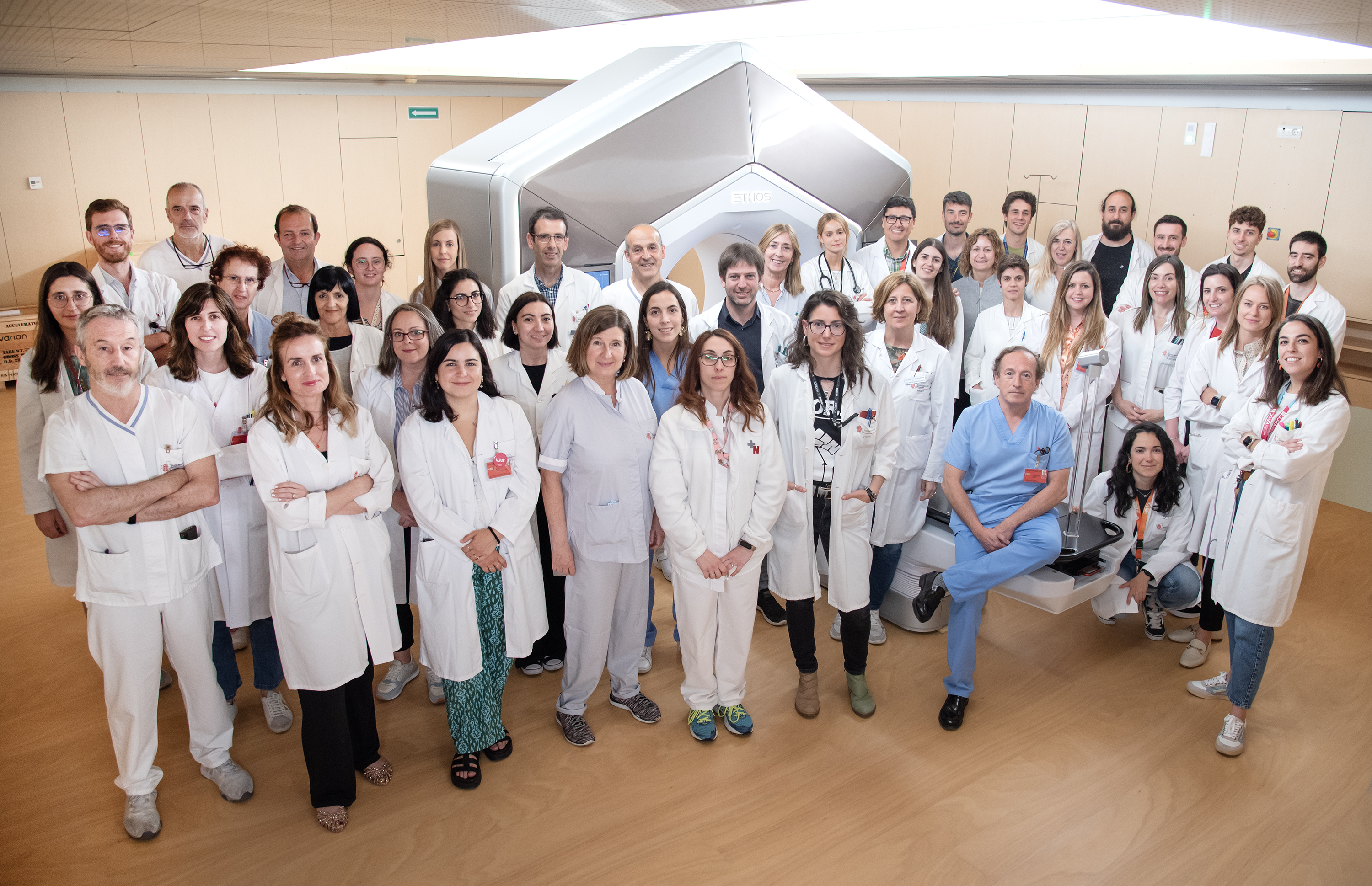 Imagen del artículo Un trabajo del HUN recibe un reconocimiento en el Congreso 2025 de la Sociedad Europea de Radioterapia y Oncología Recoge la experiencia formativa en radioterapia adaptativa de los técnicos en radioterapia, que ha permitido duplicar el número de tratamientos administrados 03/06/2025 camera_alt