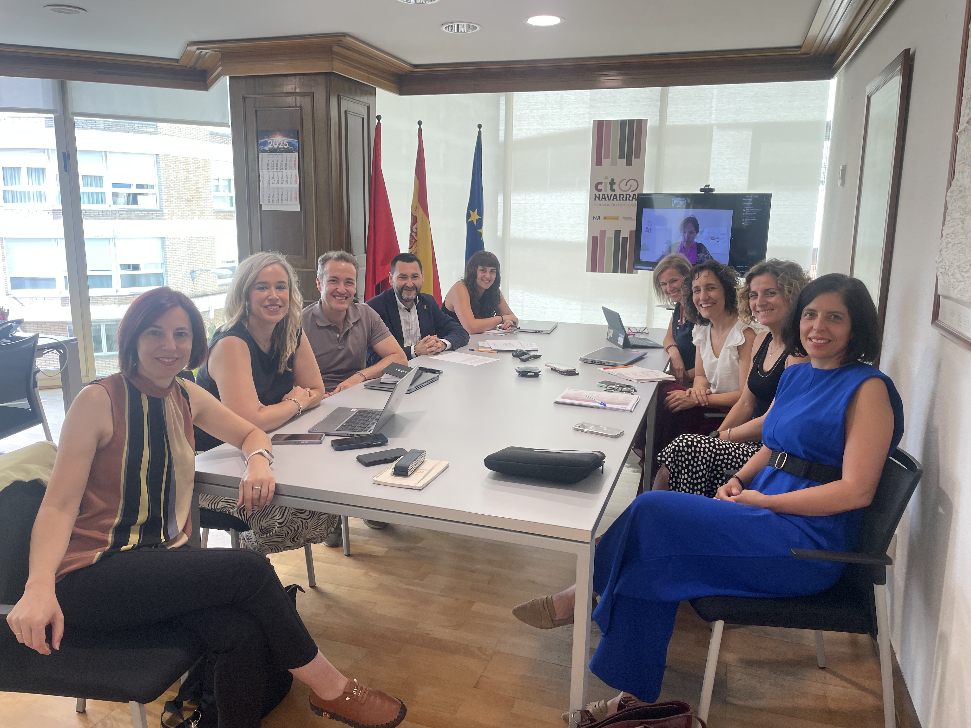 Imagen del artículo La primera reunión del Consejo Directivo del Centro de Innovación Territorial de Navarra se centra en las líneas estratégicas y el Plan Operativo El director general de Administración Local y Despoblación destaca el valor del CIT como palanca para el desarrollo de municipios en riesgo de despoblación 10/06/2025 camera_alt