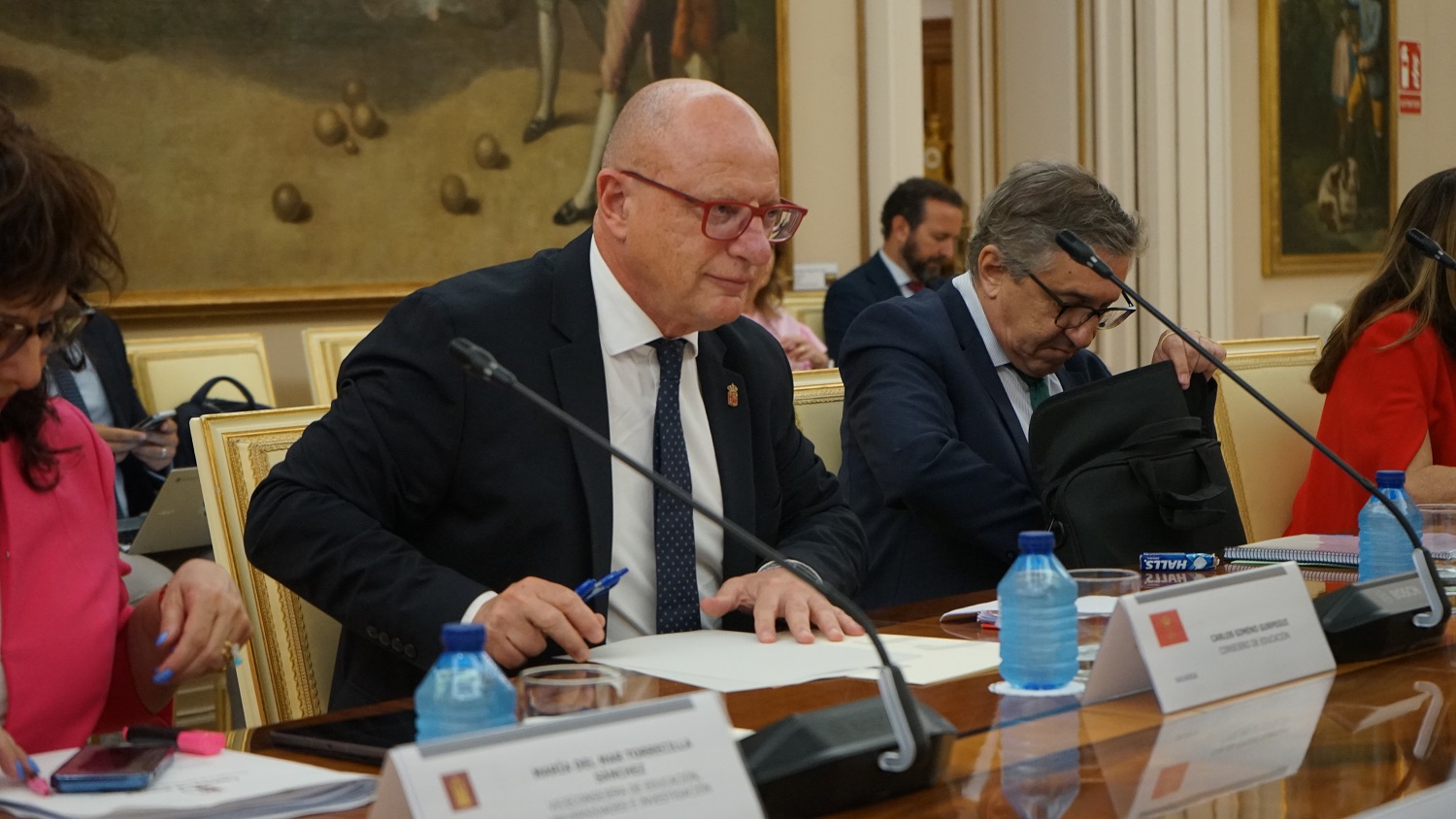 Imagen del artículo El consejero Gimeno da a conocer en Madrid la expansión de los planes de la Comunidad Foral para el refuerzo de la comprensión lectora y matemática El titular de Educación ha participado en la Conferencia Sectorial celebrada en la sede del Ministerio 12/06/2025 camera_alt