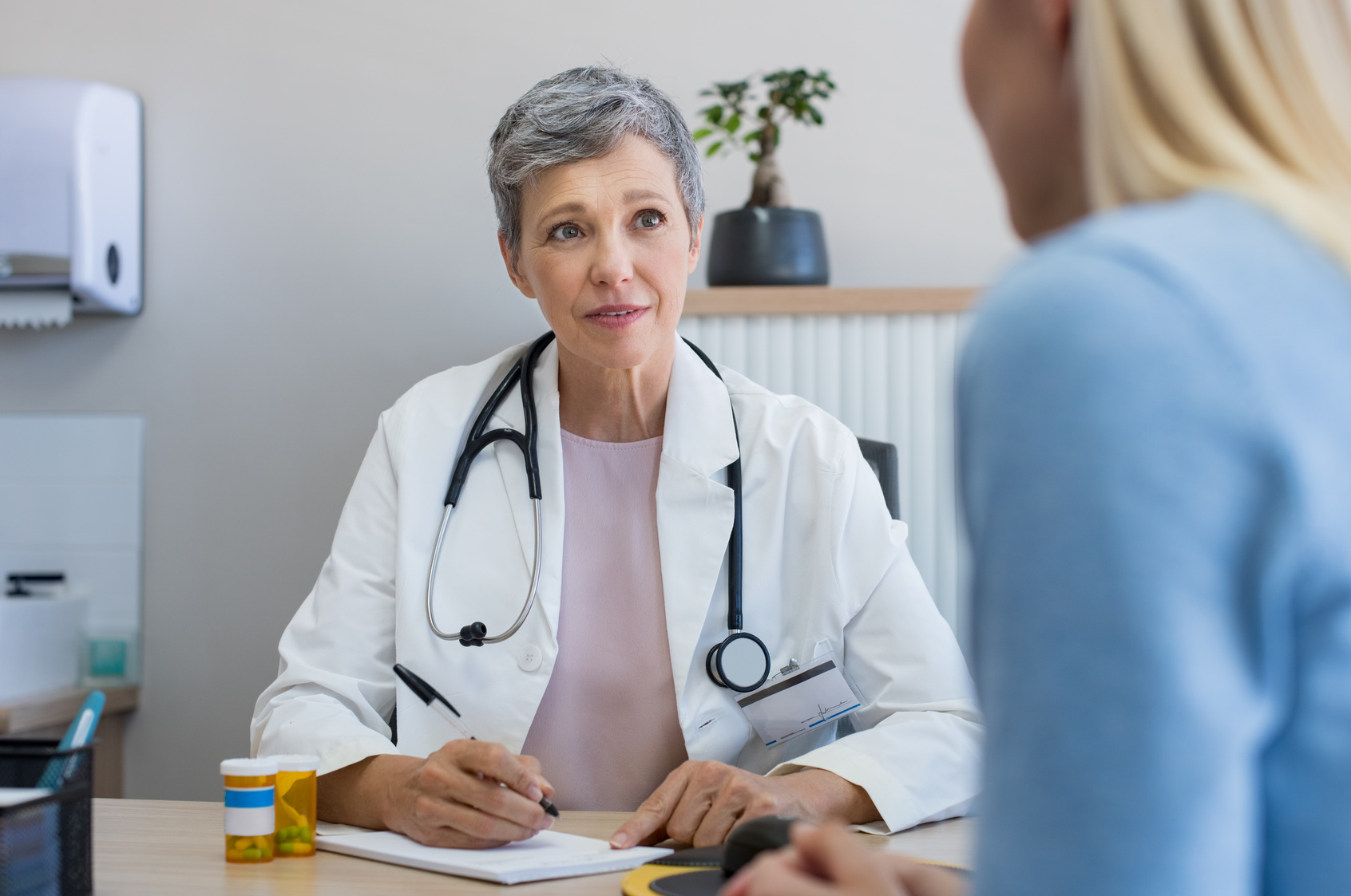 Imagen del artículo Salud invertirá 145.000 euros en investigación sanitaria y de cuidados El plazo de presentación de solicitudes concluirá el 12 de julio 17/06/2025 camera_alt