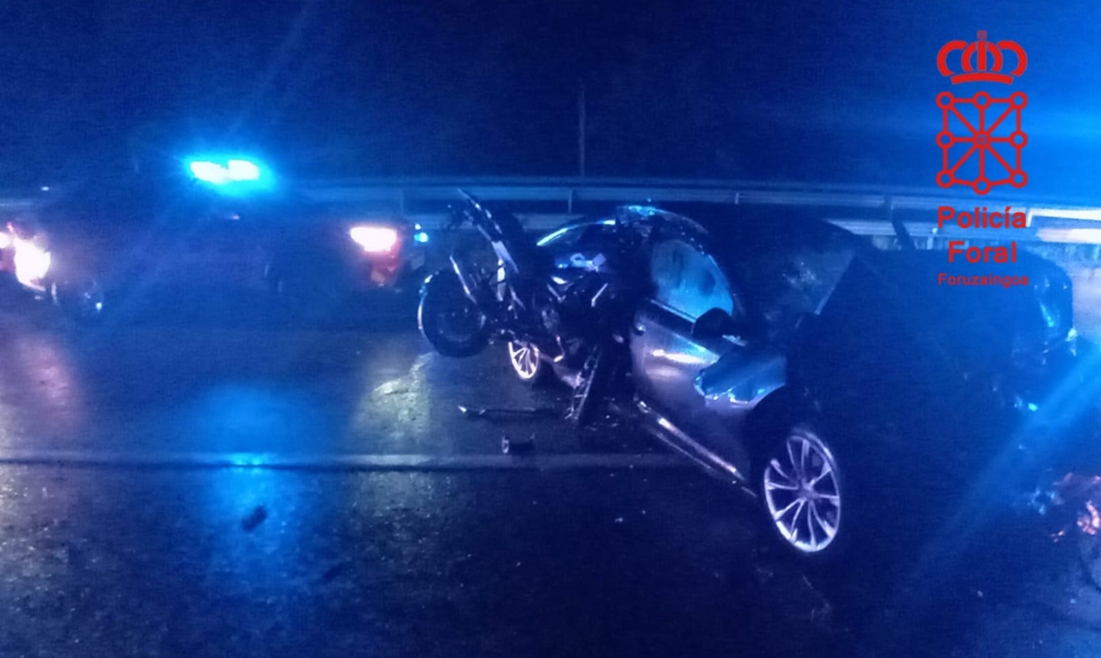imagen Herido grave un hombre de 54 años tras colisionar tres vehículos en Izurdiaga