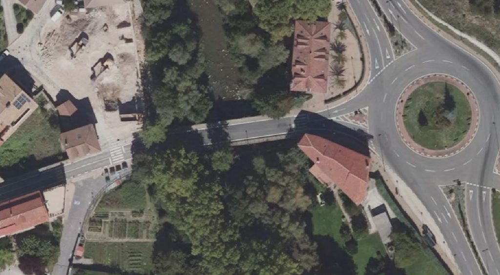 imagen Cohesión Territorial invertirá 30.000 euros en el proyecto de acondicionamiento del puente de Zokorena, en Huarte, para mejorar la movilidad sostenible en la zona oriental de la Comarca de Pamplona