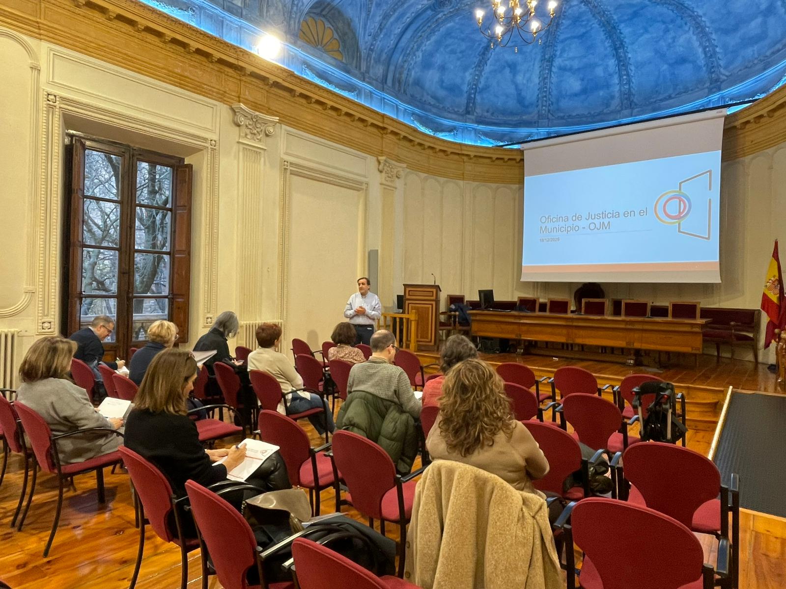 imagen Justicia detalla cómo se procederá a la implantación del Tribunal de Instancia y las Oficinas de Justicia en el Municipio del partido judicial de Pamplona el 31 de diciembre