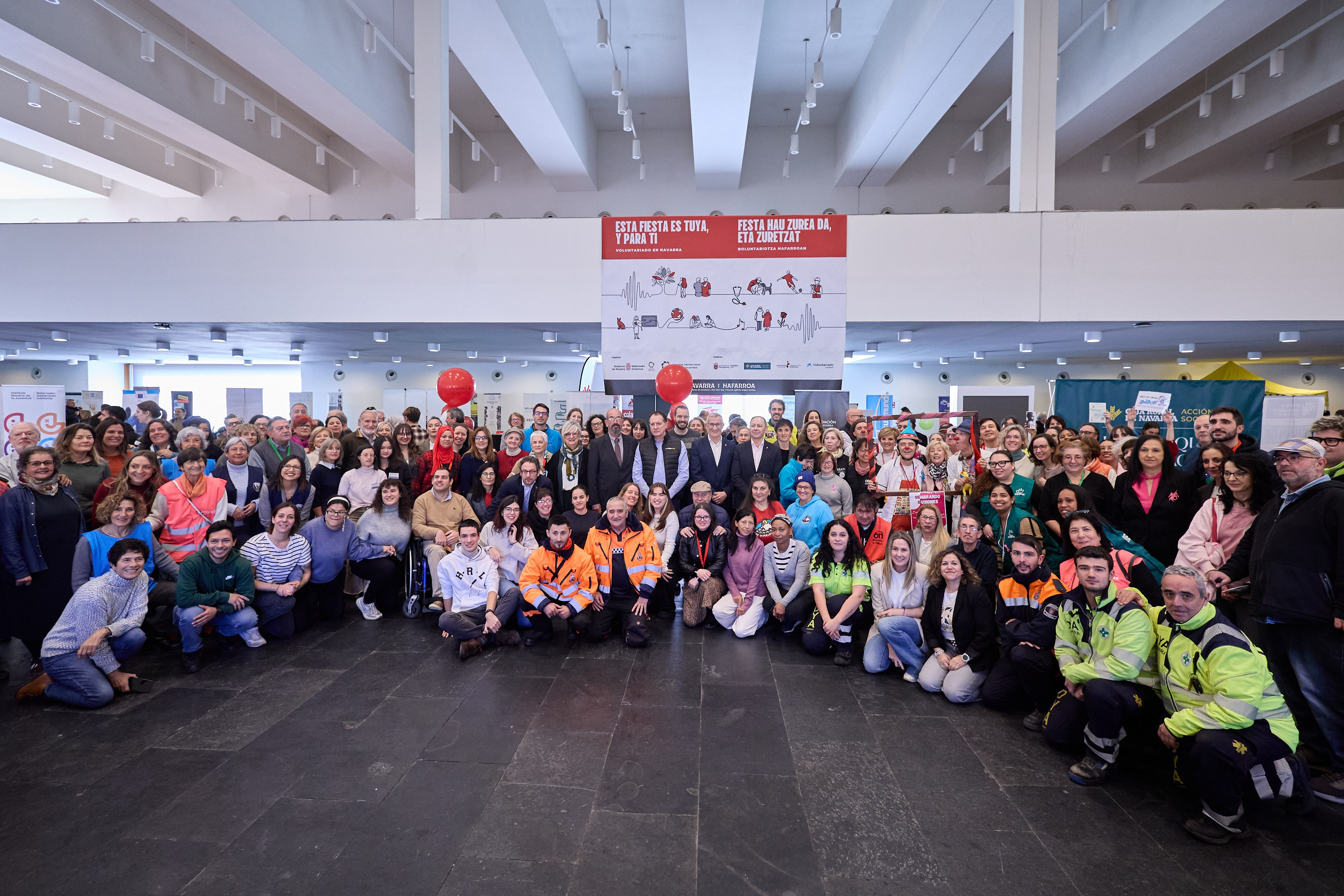 imagen Nafarroako gizarteak komunitatearen aldeko lanarekin duen konpromiso historikoa berretsi du Gobernuak