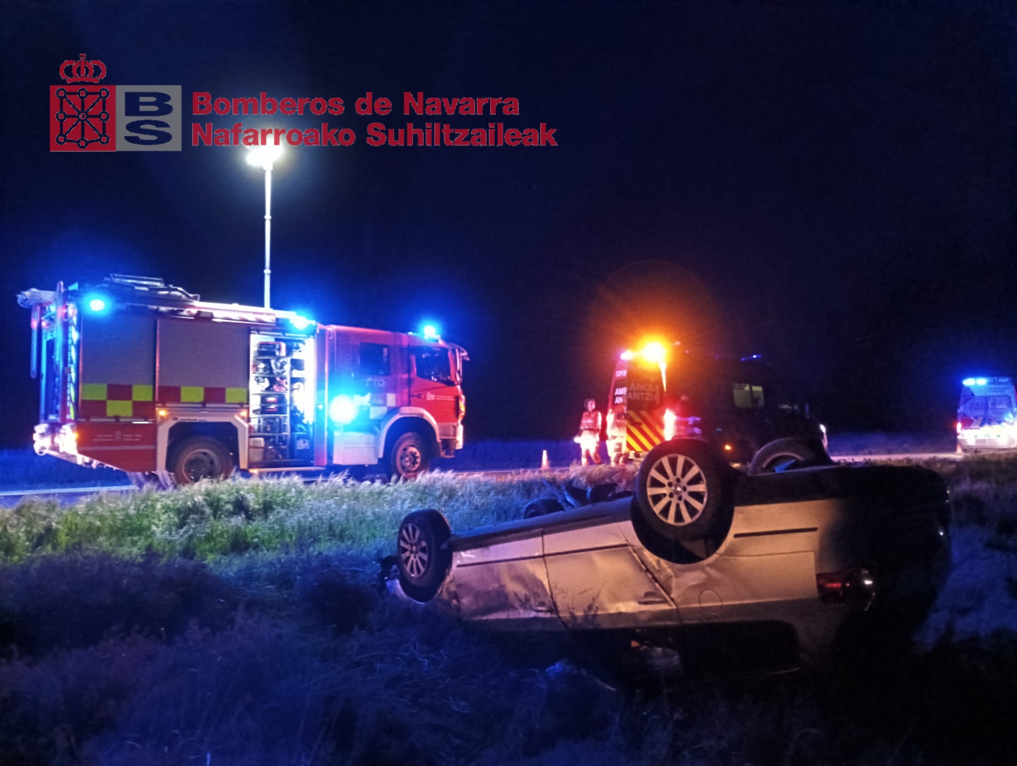 imagen Tres personas trasladadas tras una salida de vía en Bardenas Reales