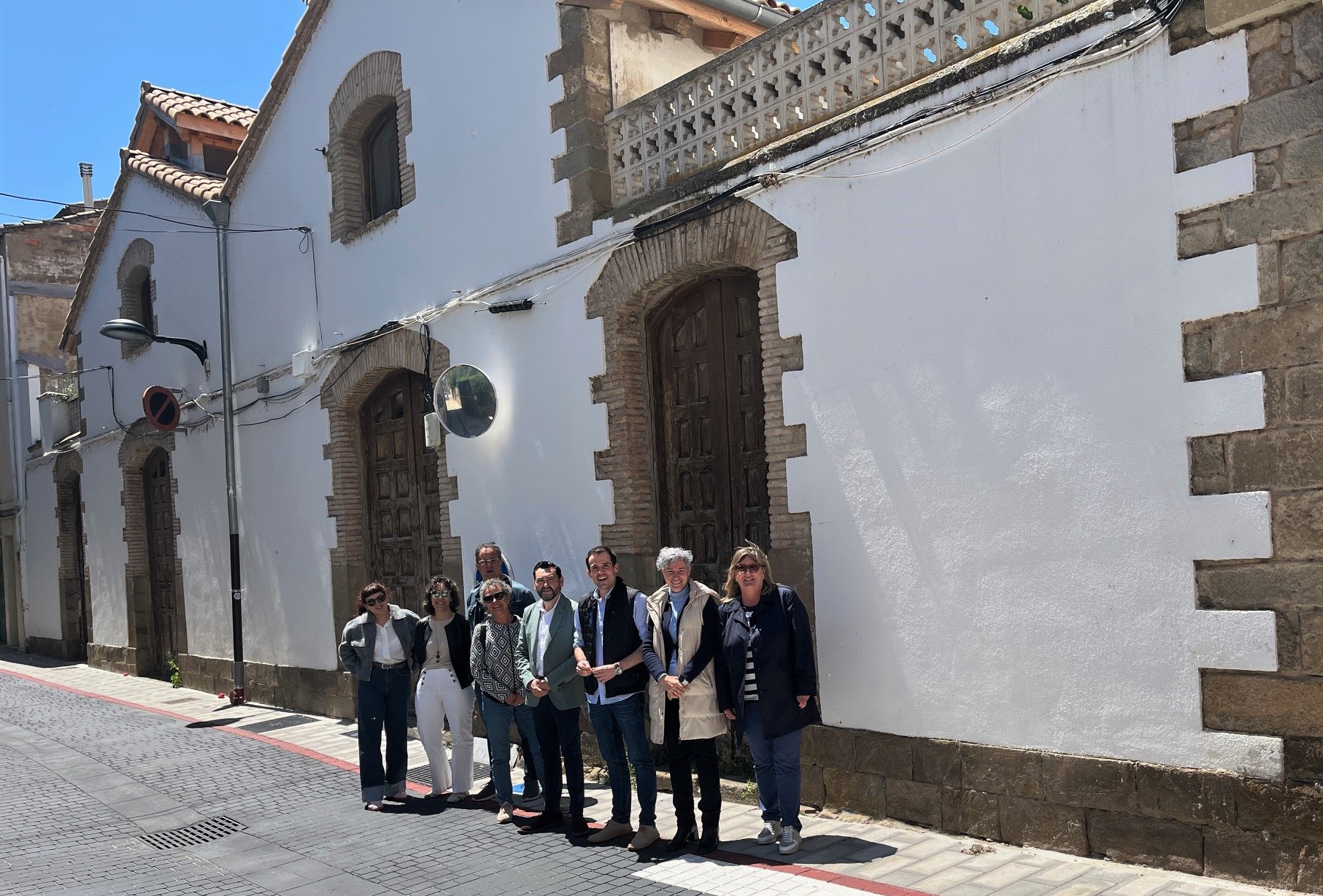 Responsables del Gobierno foral y del Ayuntamiento han mantenido hoy un encuentro para avanzar en la cesión del inmueble, que será acondicionado para adaptarlo a las necesidades del CIT